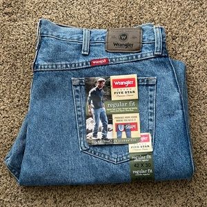 Men’s Wrangler Five Star Jeans W42 x L30